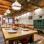 Alpin Hideaway L ヴェルグル