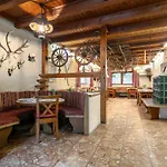 Alpin Hideaway L ヴェルグル
