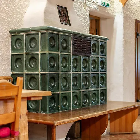 펜션 Alpin Hideaway L 웨글