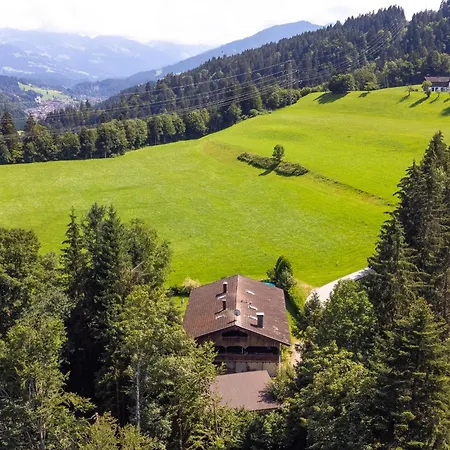 펜션 Alpin Hideaway L 웨글